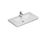 Stort badeværelse inspiration med badeværelsesmøbler i Sort Struktur med elegant håndvask samt smukt spejlskab med integreret lys, terrazzo gulv samt røde vægge og fliser giver et moderne look.