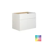 Romantisk badeværelse inspiration med spejlskab, der har praktiske og yndefulde opbevaringsløsninger, dobbelt bordstående håndvaske på en stenbordplade.