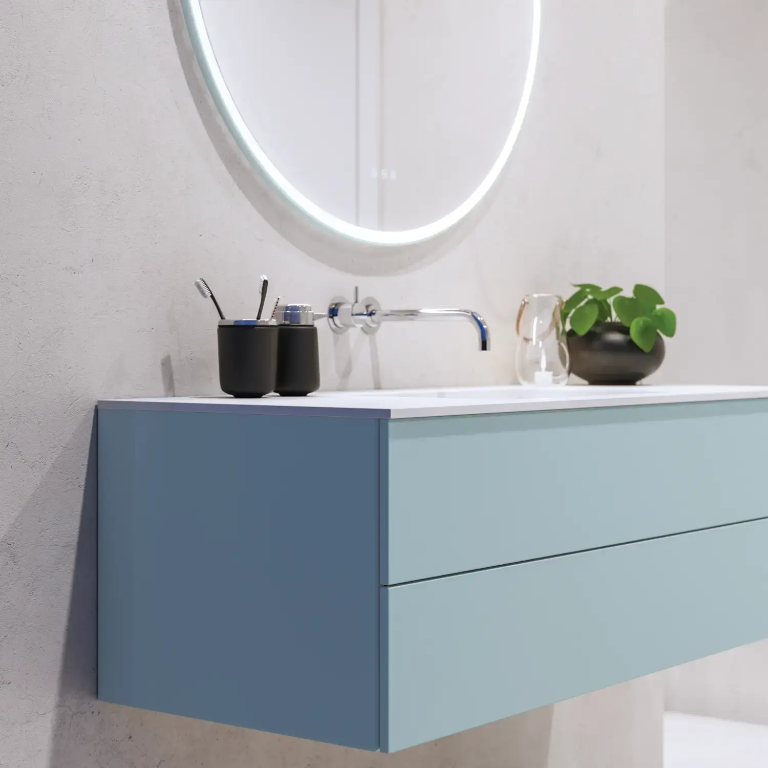 Stort og lækkert badeværelse med badeværelsesmøbler i lyse, blå farver og holdt i nordisk stil